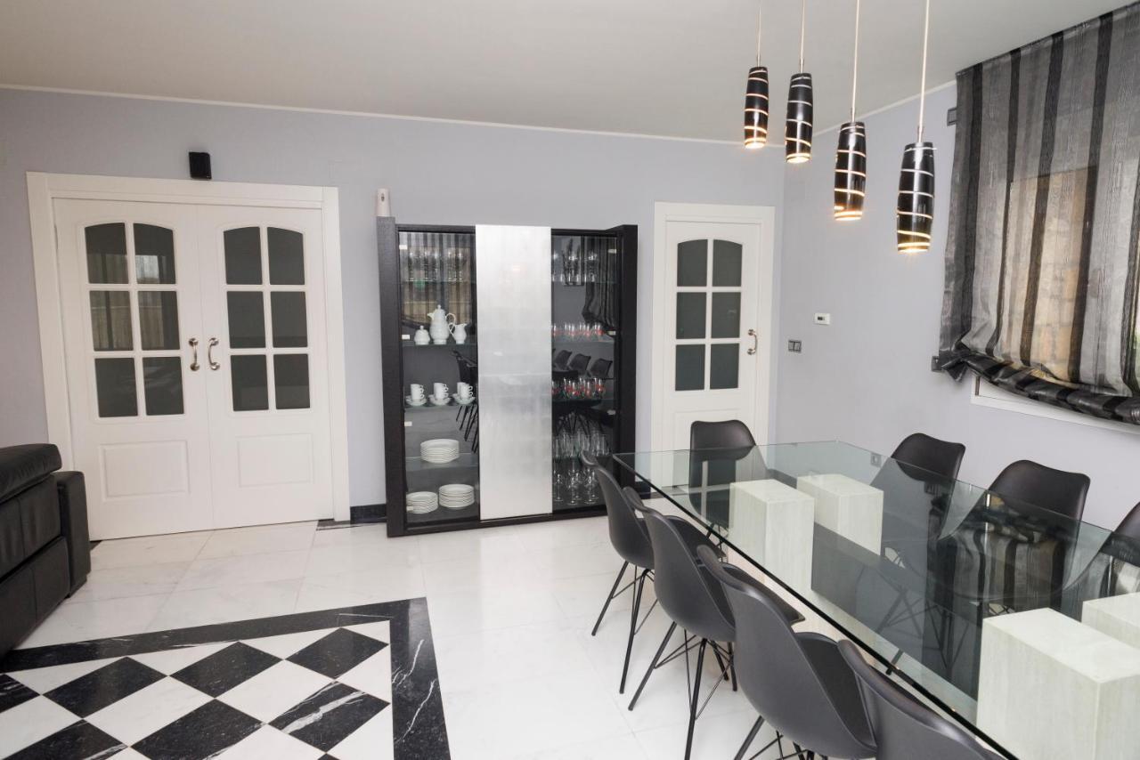 La Casa De Anver Villa La Lastrilla Eksteriør billede